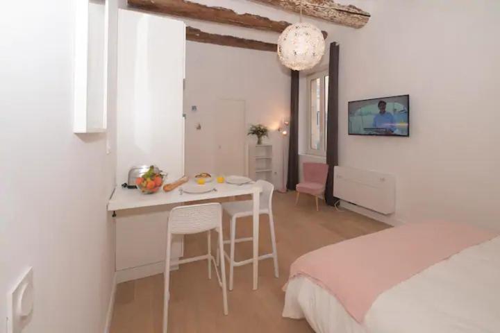 Design Suite Vieux Port Appartement Tout Equipe Climatise Marseille Bagian luar foto