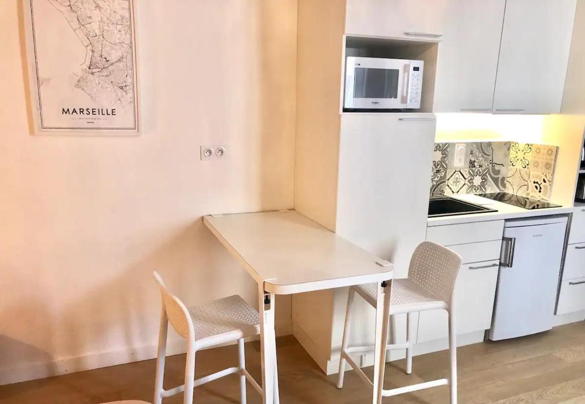 Design Suite Vieux Port Appartement Tout Equipe Climatise Marseille Bagian luar foto