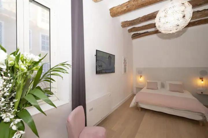 Design Suite Vieux Port Appartement Tout Equipe Climatise Marseille Bagian luar foto